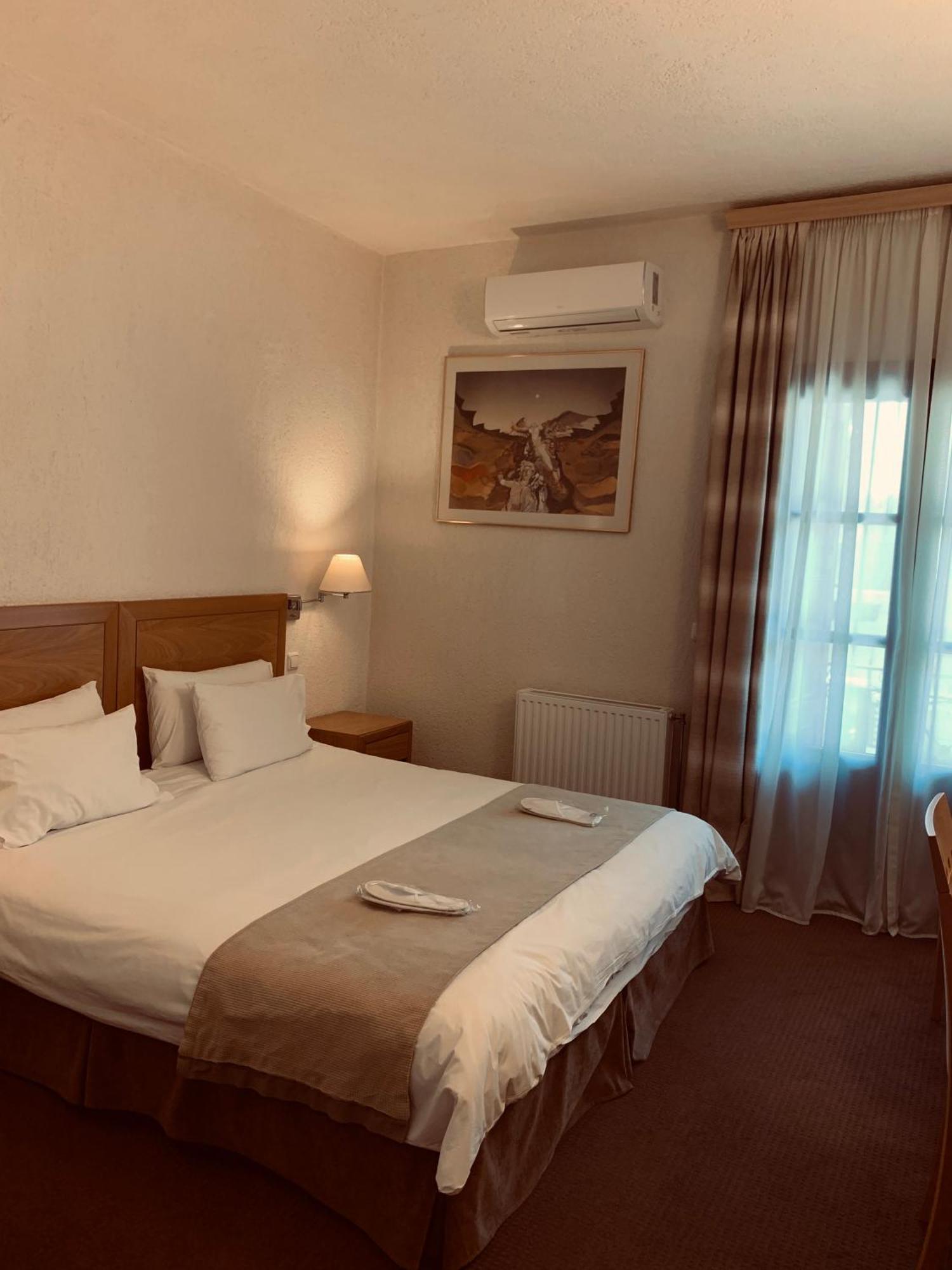 Boutique Hotel Parnassia Arachova Kamer foto