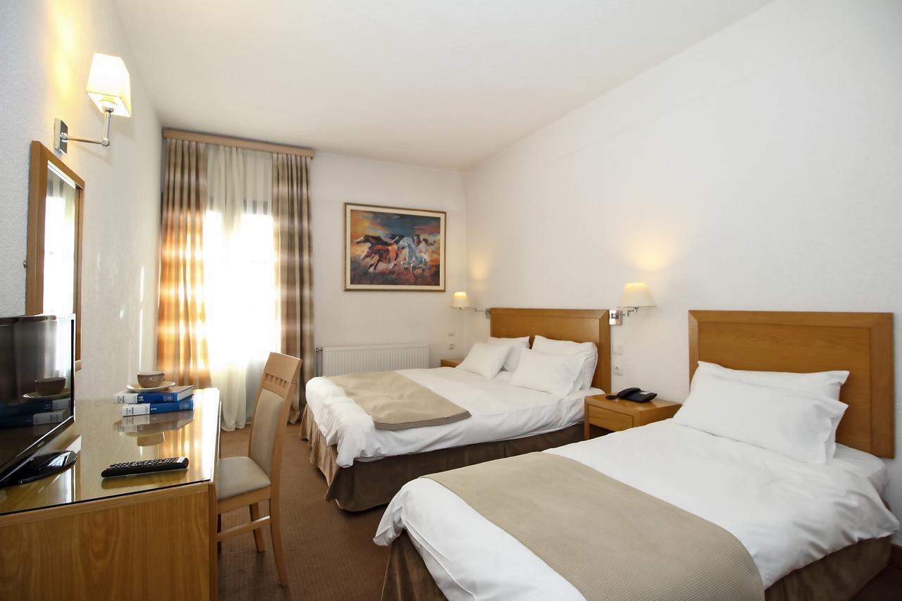 Boutique Hotel Parnassia Arachova Buitenkant foto